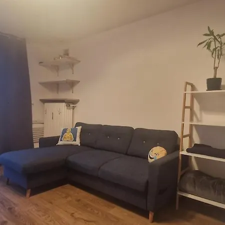 Cozy Near The Oktoberfest For 4 People Apartamento Múnich