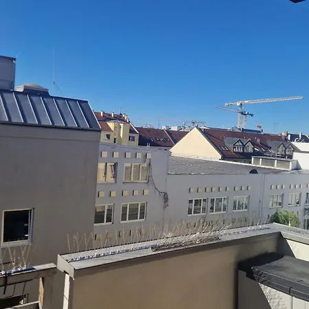 Cozy Near The Oktoberfest For 4 People *